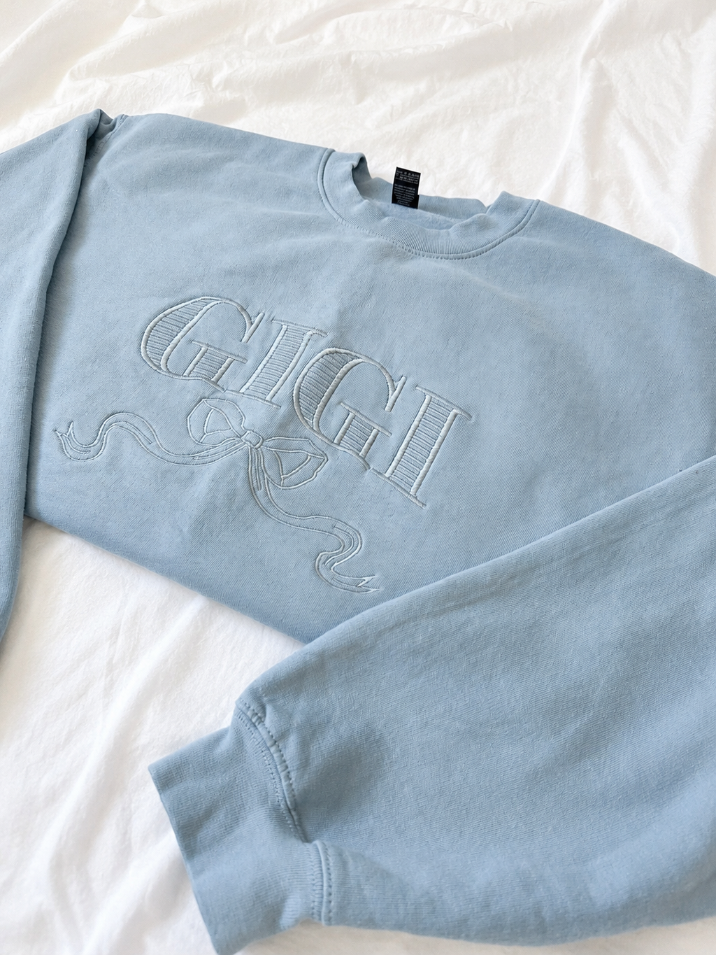 Gigi With Bow Crewneck